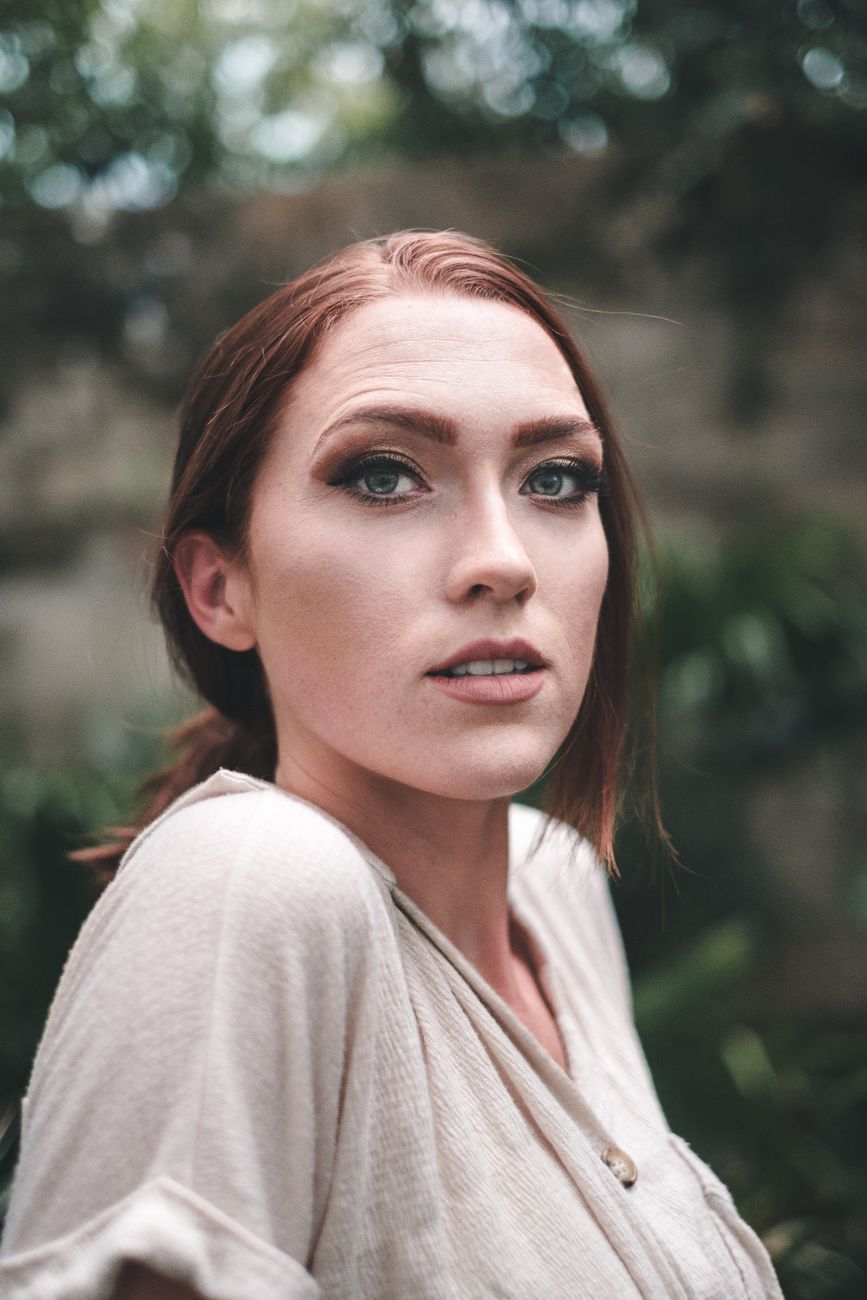 Elena Rostova avatar